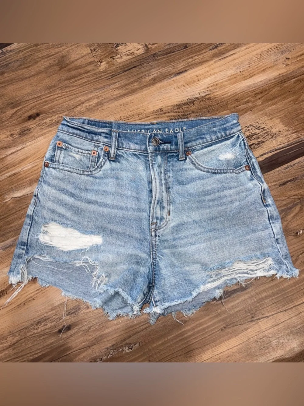 American Eagle Highest Rise 90s Boyfriend Jean Short Sz 2 - Picture 1 of 4